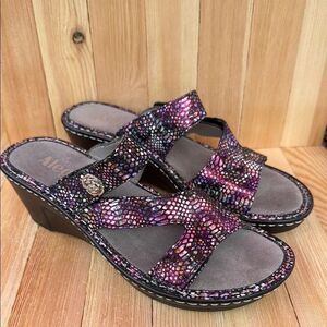 Alegria Women's Multicolor Sandals size 6 (36)